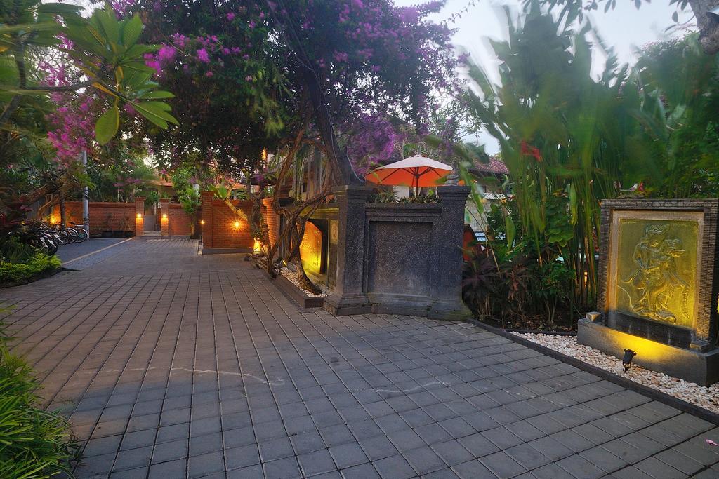 Tirta Ening Agung Sanur (Bali)