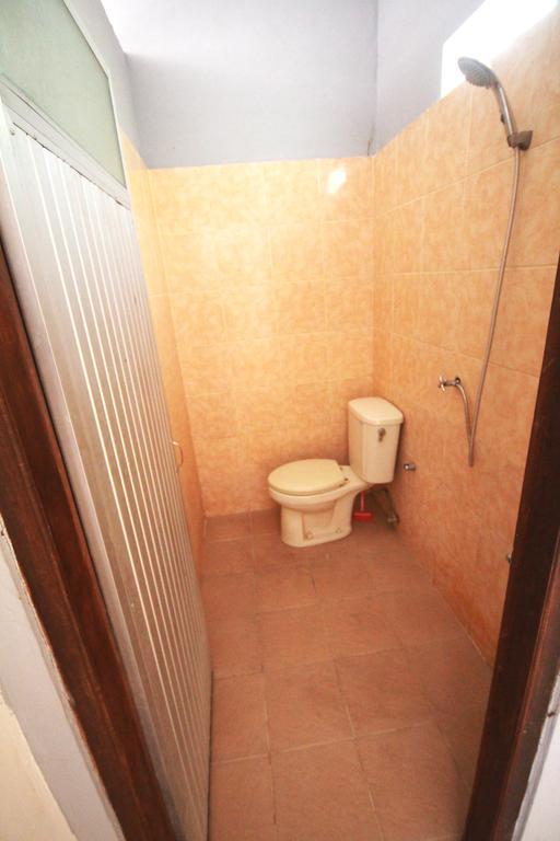 Rambo Guest house *