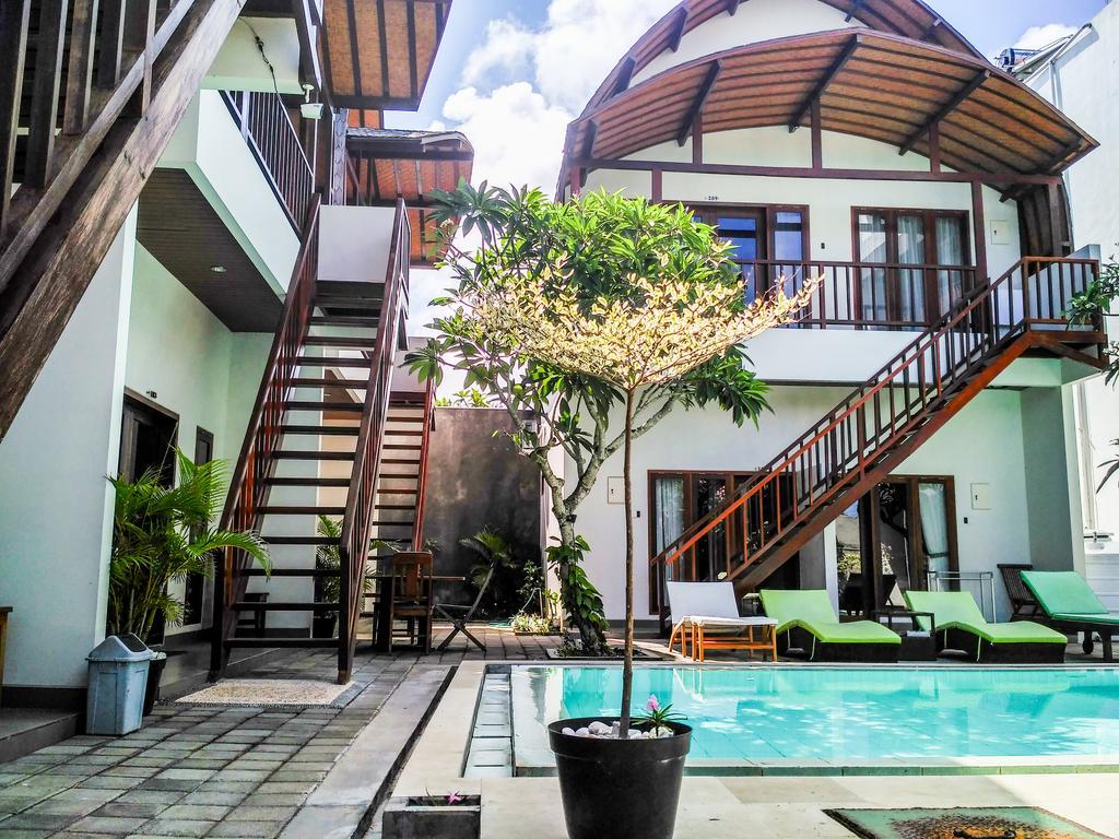 Guest house Naturela 2*