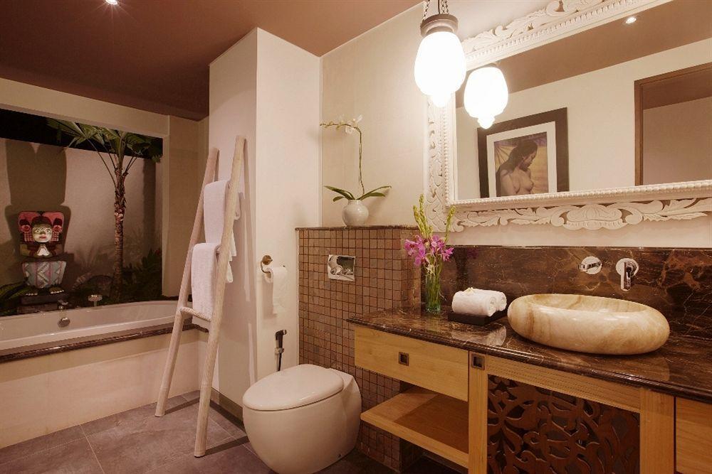 Hotel Kejora 4*