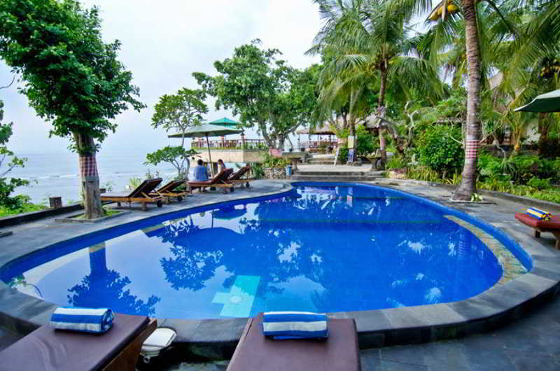 Mushroom Hotel 3*