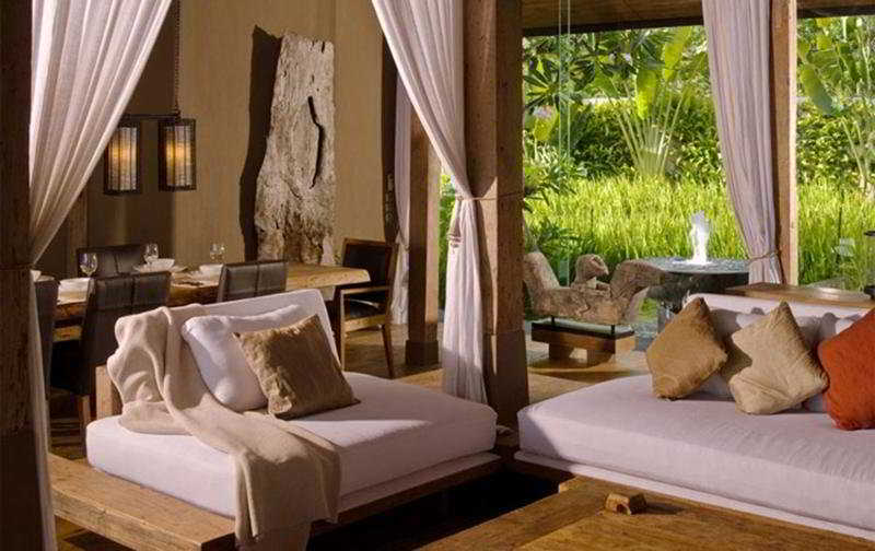 Hotel Khayangan Estate 4*