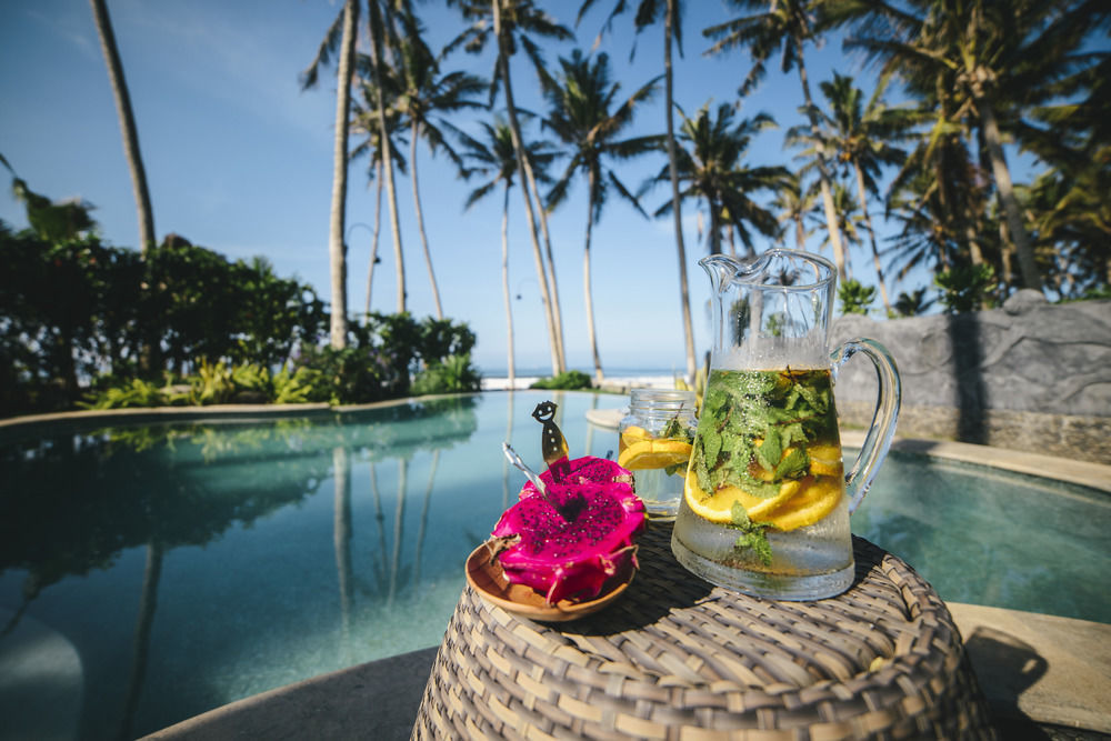 Absolute Beachfront Romantic Laut * Krambitan
