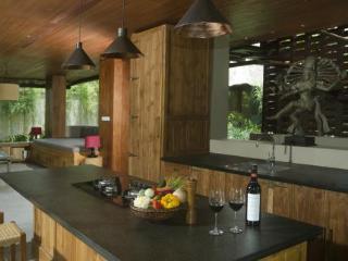 Reddoor Bali