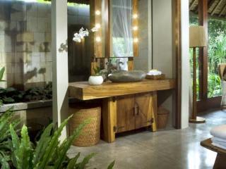 Reddoor Bali Hotel