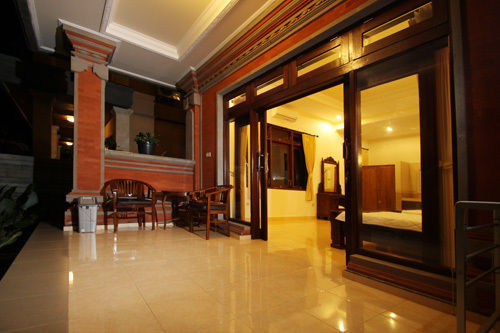 Guest house Tanah Semujan 2*