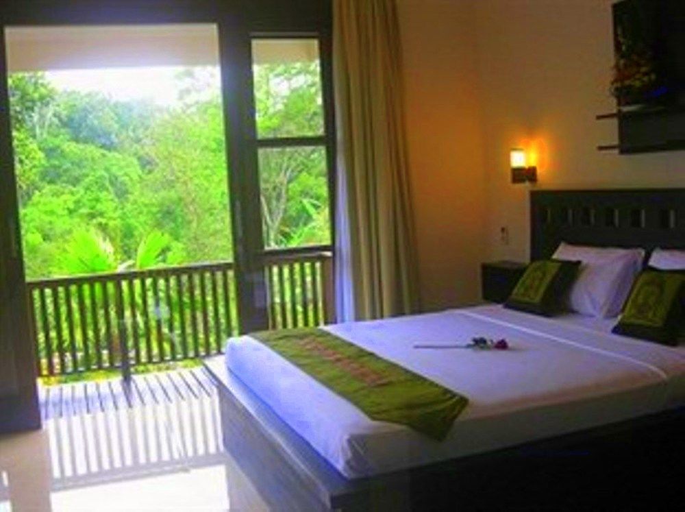 Hotel Villa Sonia Bisma 3*