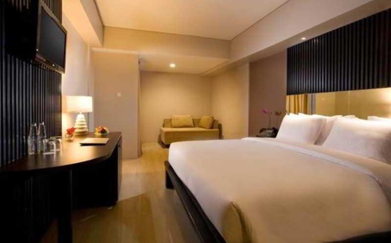 Santika Kuta Hotel