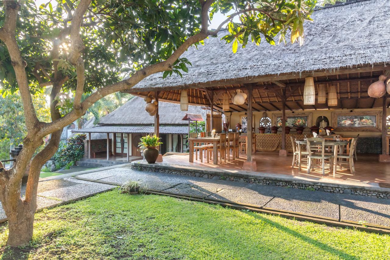 Resor Puri Taman Sari Tabanan (Bali)