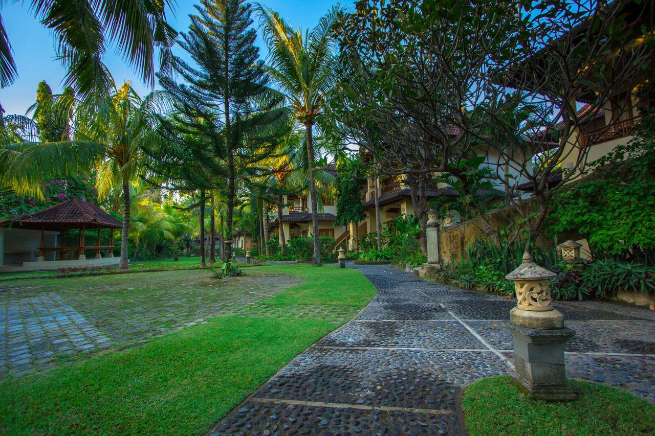 Resort Arya And Dive Center Amed (Bali)