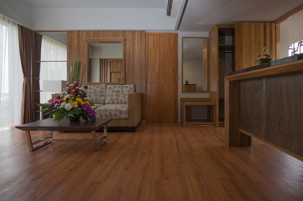Hotel The Lerina Nusa Dua