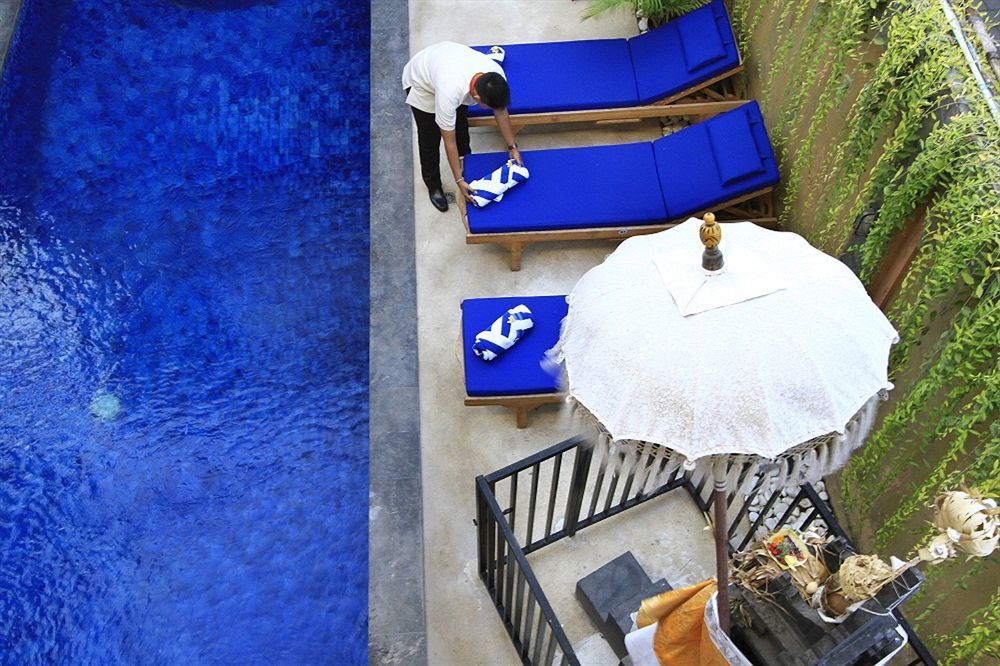 Hotel Kubu Anyar 3*