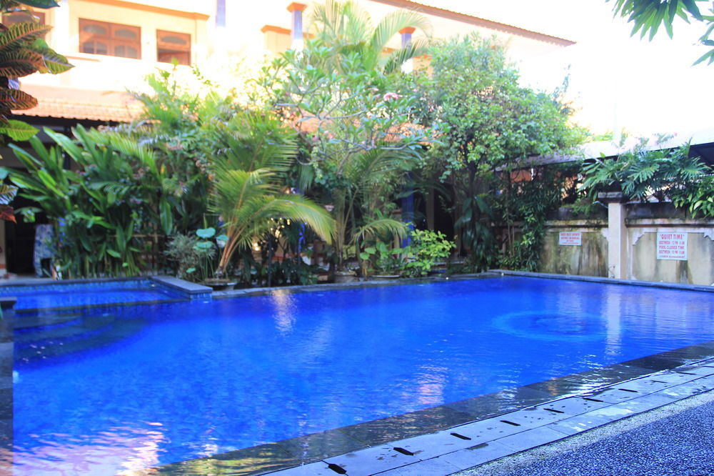 Guest house Cempaka 3 Losmen