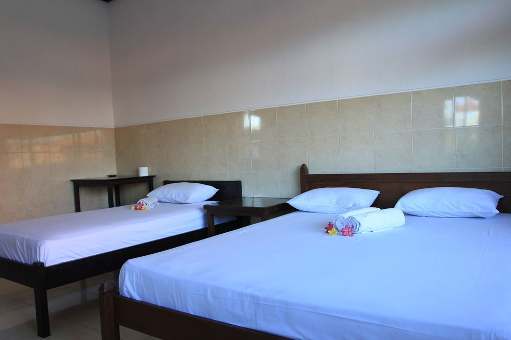 Guest house Cempaka 3 Losmen