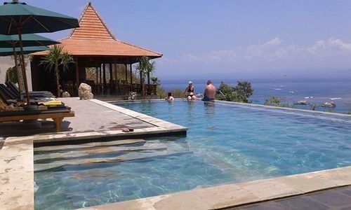 Holiday park Cliff 3*