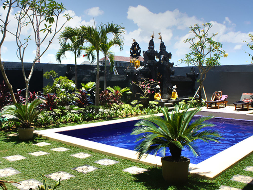 Putu Canggu (Bali)
