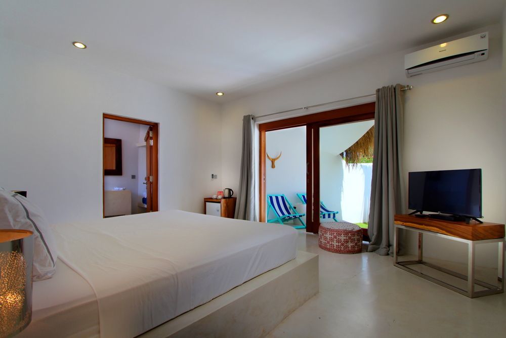 Aparthotel The 3*