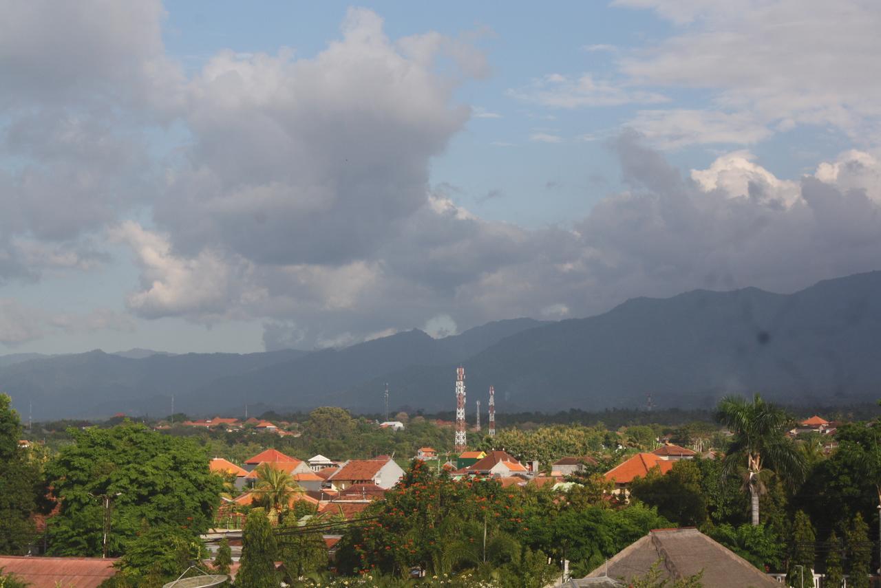 Mandari Buleleng (Bali)