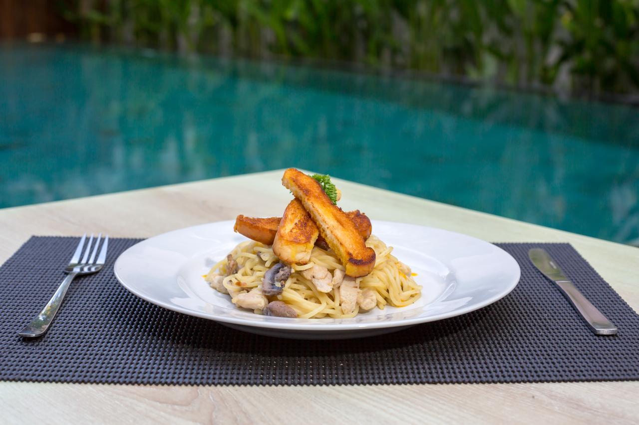 The Rinaya By Ecommerceloka 3* Canggu (Bali)