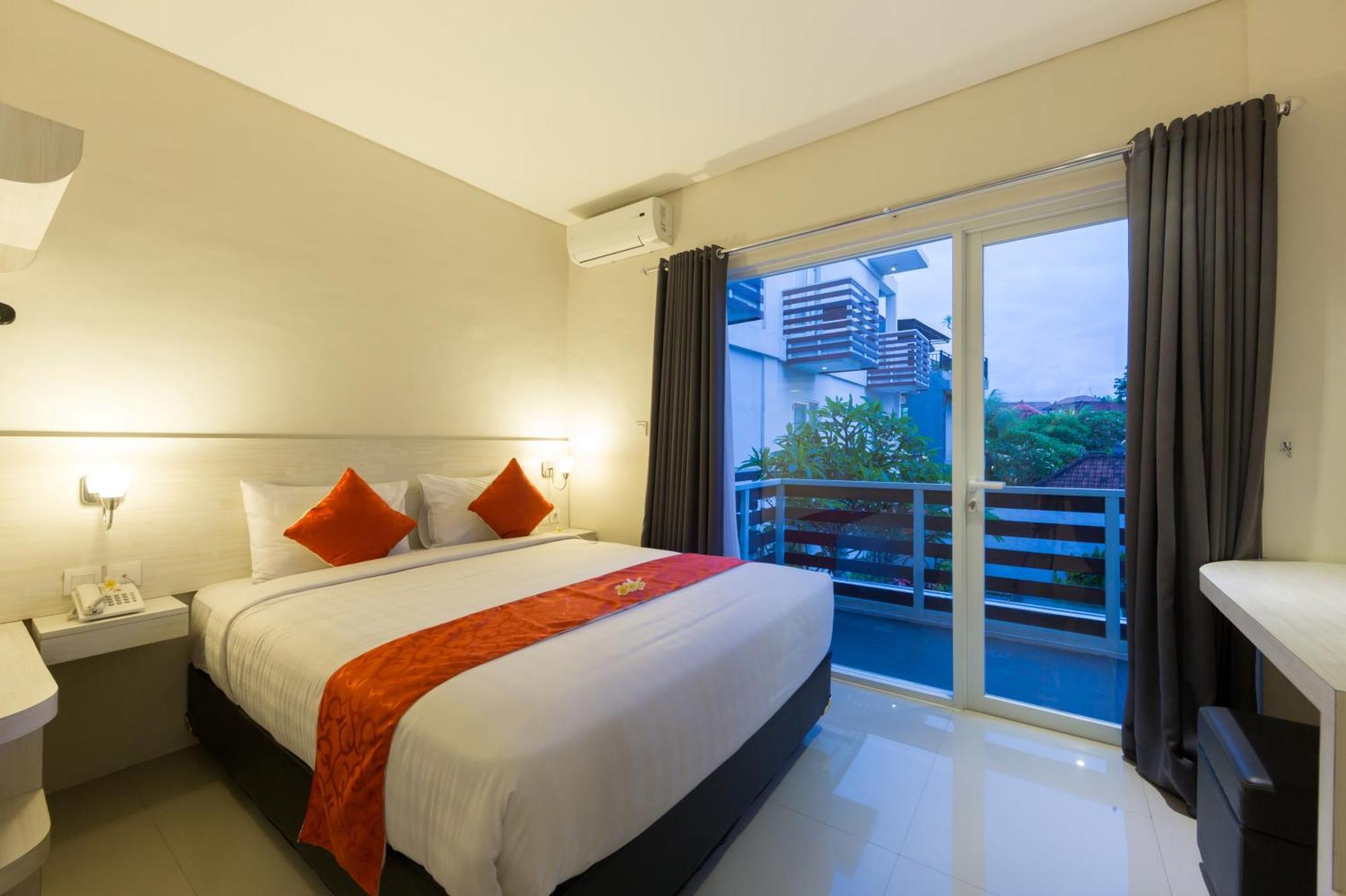 The Rinaya By Ecommerceloka Hotel