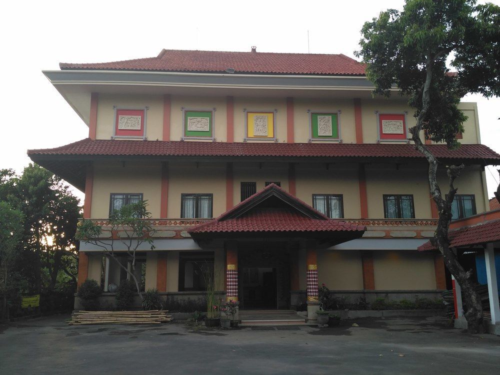 Oranjje 3*