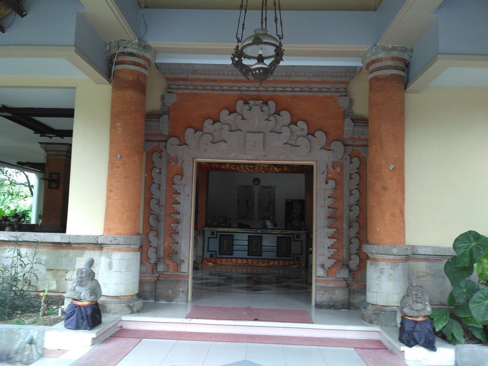 Oranjje 3*