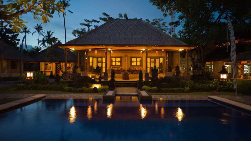 Resort Rumah Bali 4*