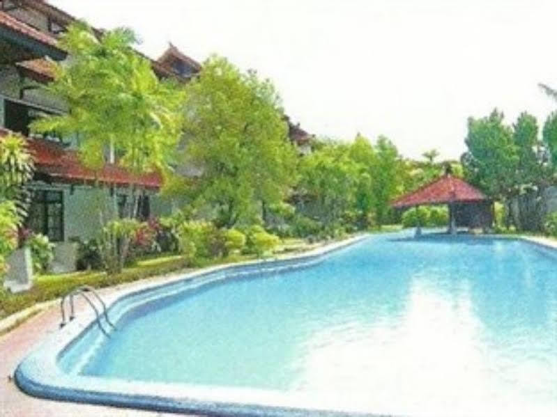 Oranjje 3*