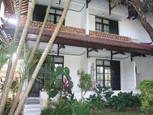 Oranjje Hotel