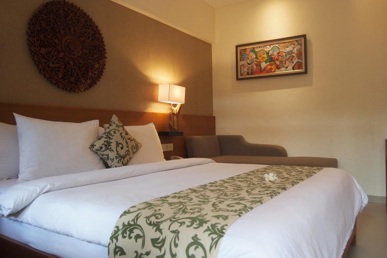 Hotel Yulia Village 3*