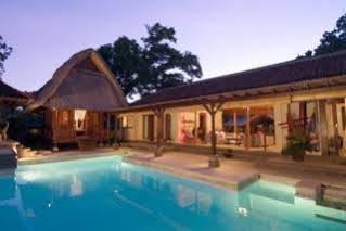 Taman liburan D'mell Bali 3*