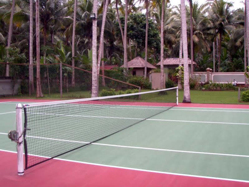 Beachfront Citakara Sari 4*