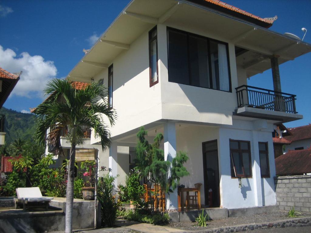 Lucky Paradise On The Guest house Amed (Bali)