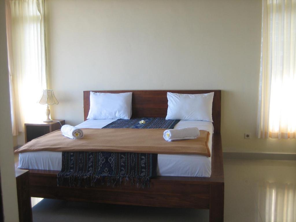 Lucky Paradise On The 2* Amed (Bali)