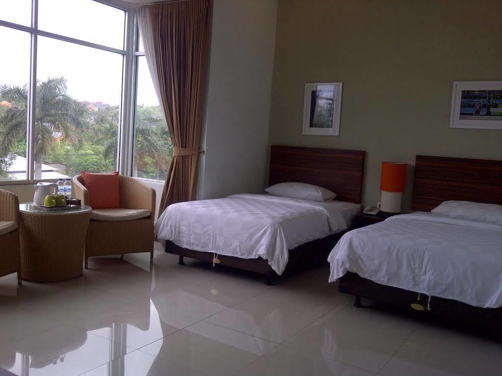 The Nusa Dua Hotel 2*