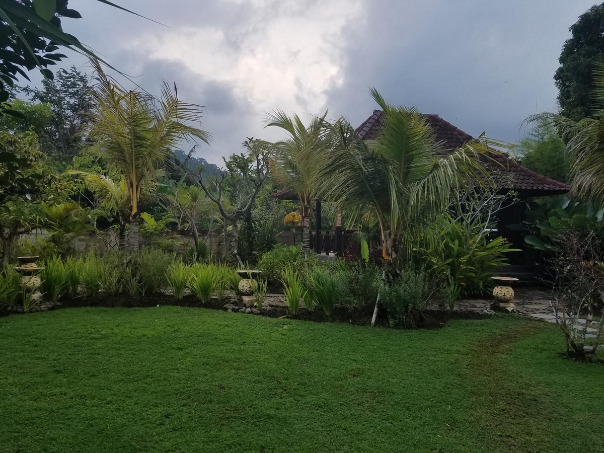 Jembrana Resort 4*