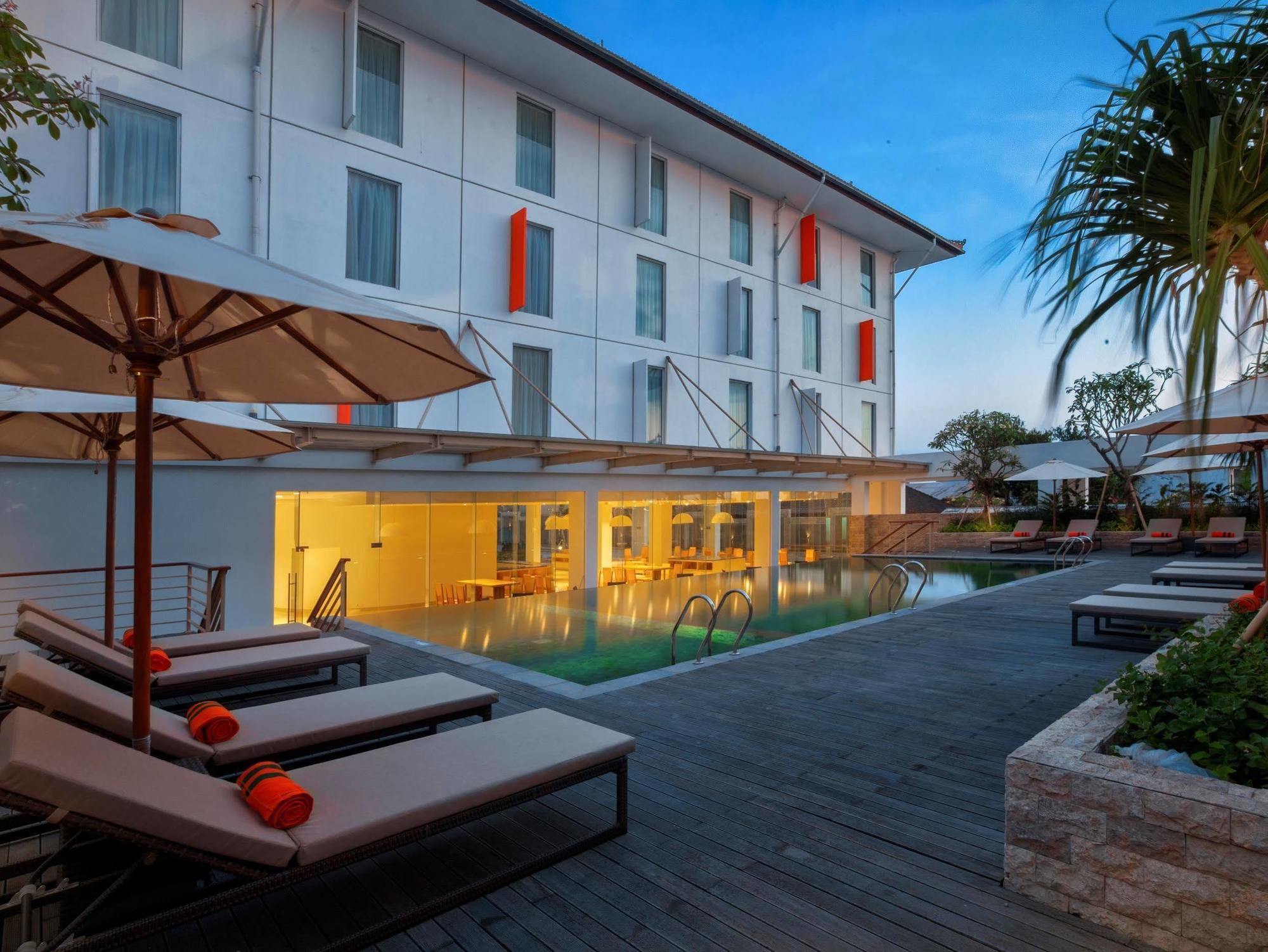 Harris Hotel&conventions Bali Hotel 4*