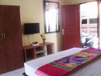 Hotel Ulunsuwi 2*