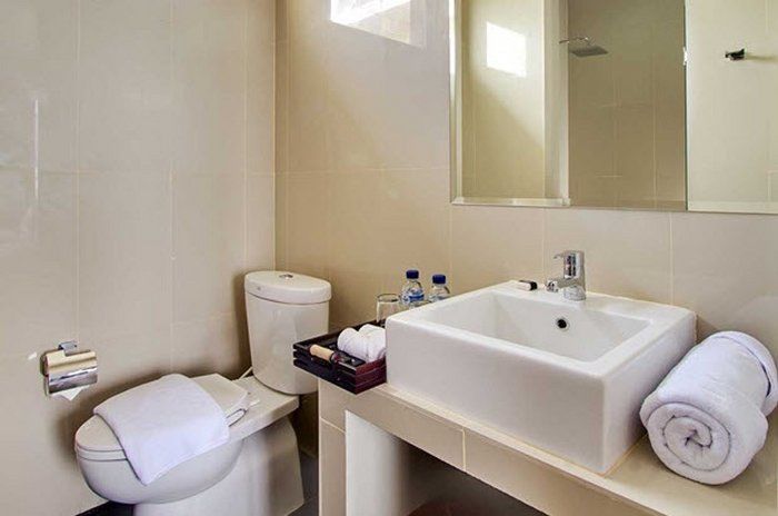 Parkside Denbukit & 3* Jimbaran (Bali)