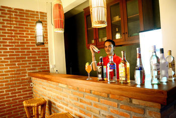Sunset Hotel 2*