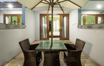 Argya Santi Hotel