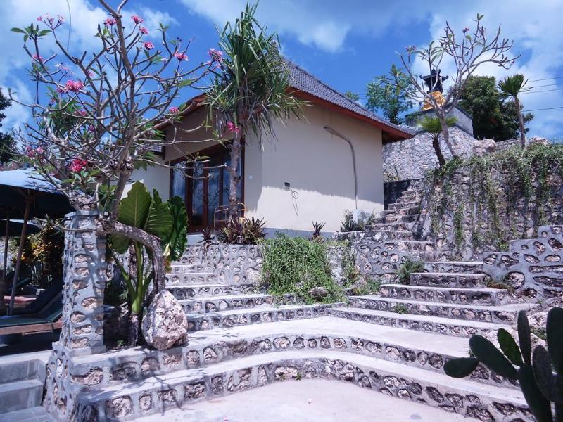 Cliff 3* Nusa Lembongan (Bali)