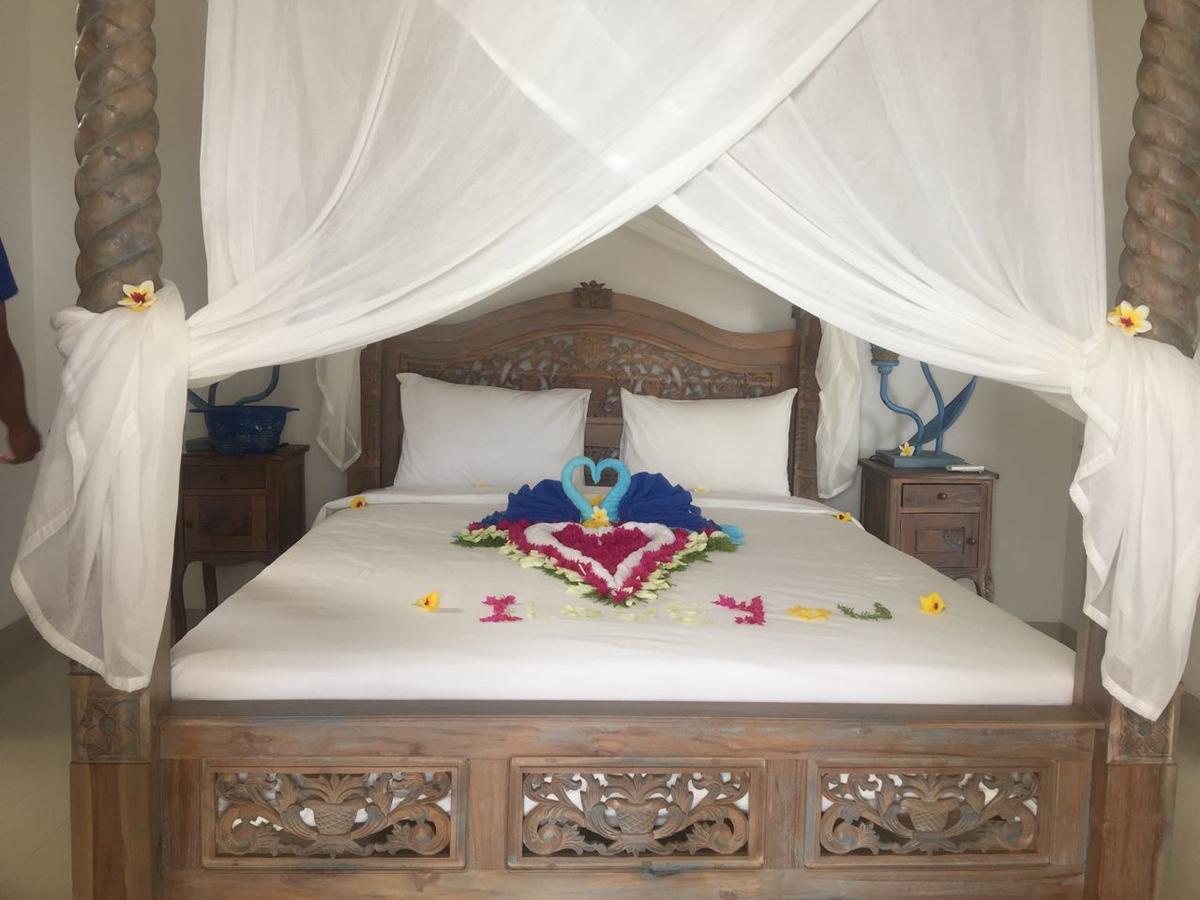 Sing Sing 4* Lovina (Bali)