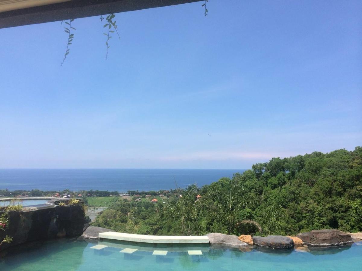 Sing Sing 4* Lovina (Bali)