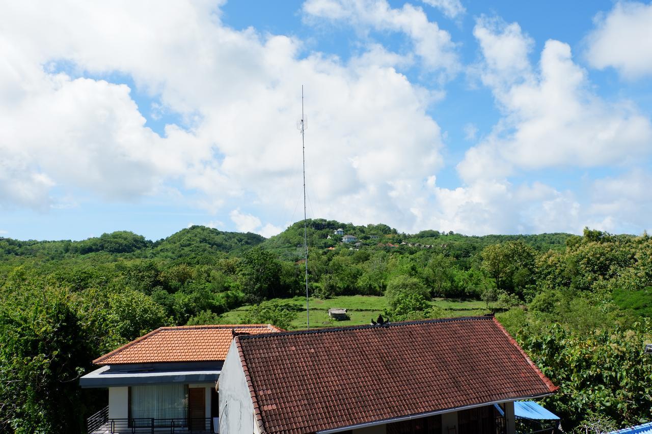 Devata Giri Homestay *