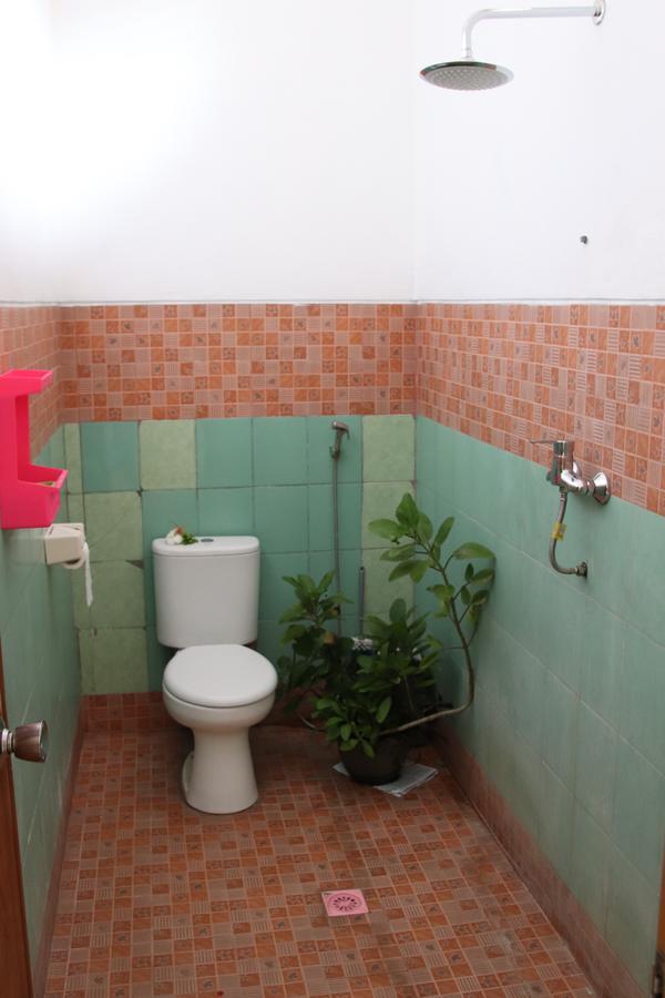 Guest house Taman Sandat *