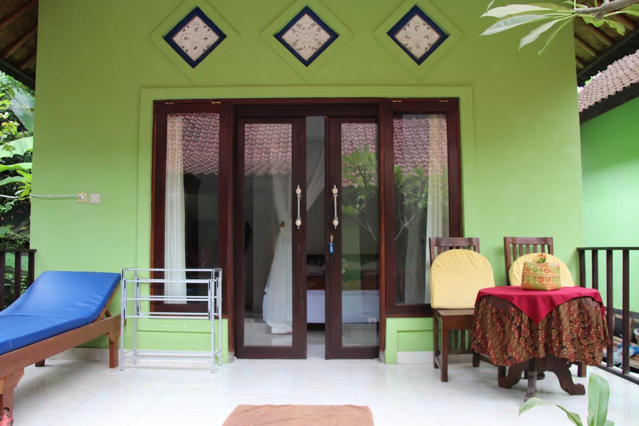 Taman Sandat *