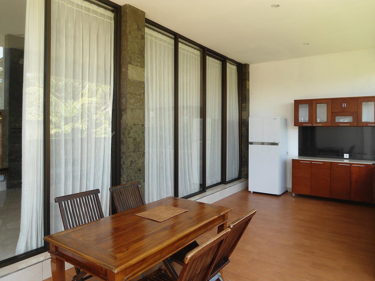 Arya Guest house 3*