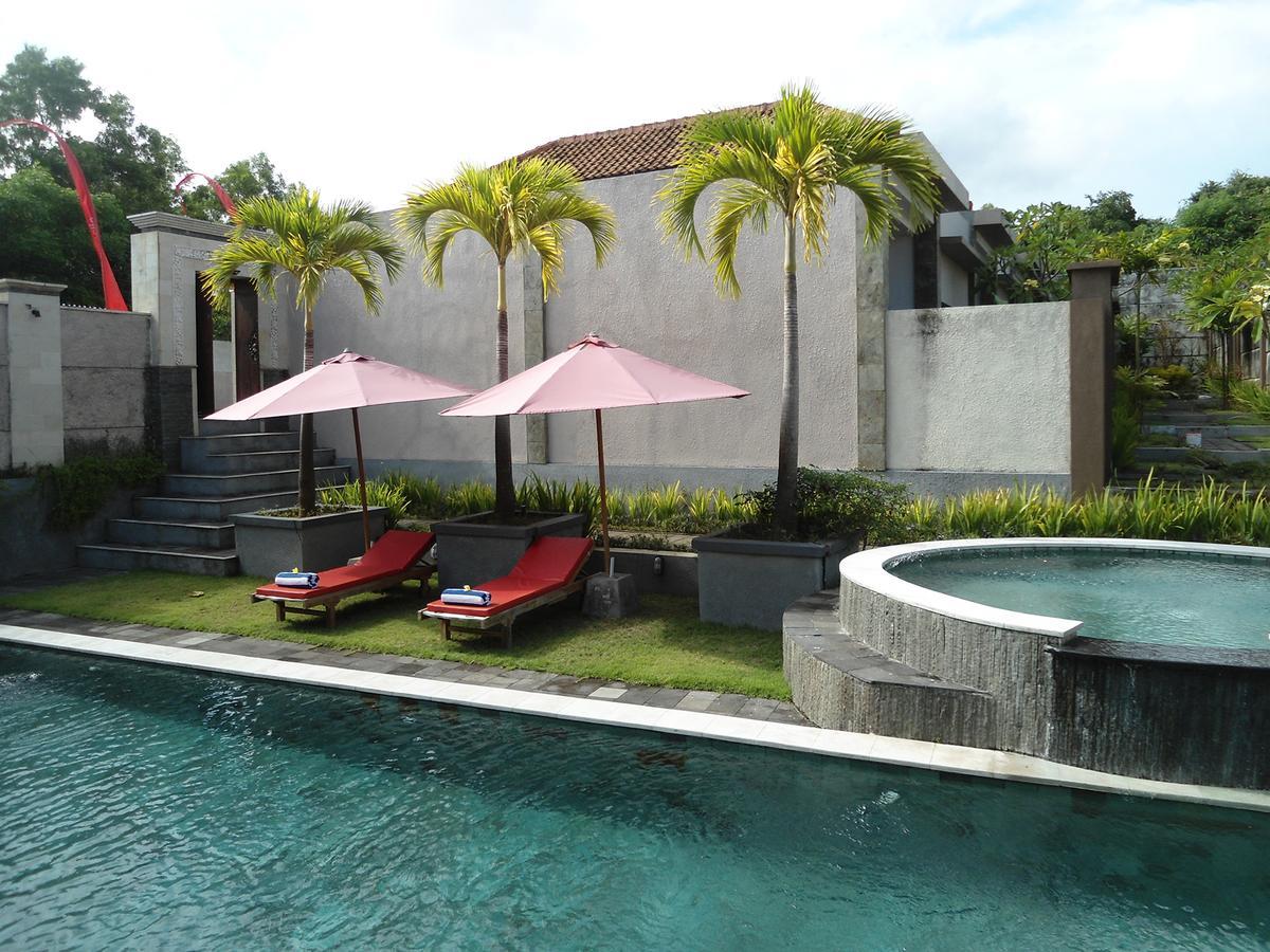Arya 3* Ungasan (Bali)