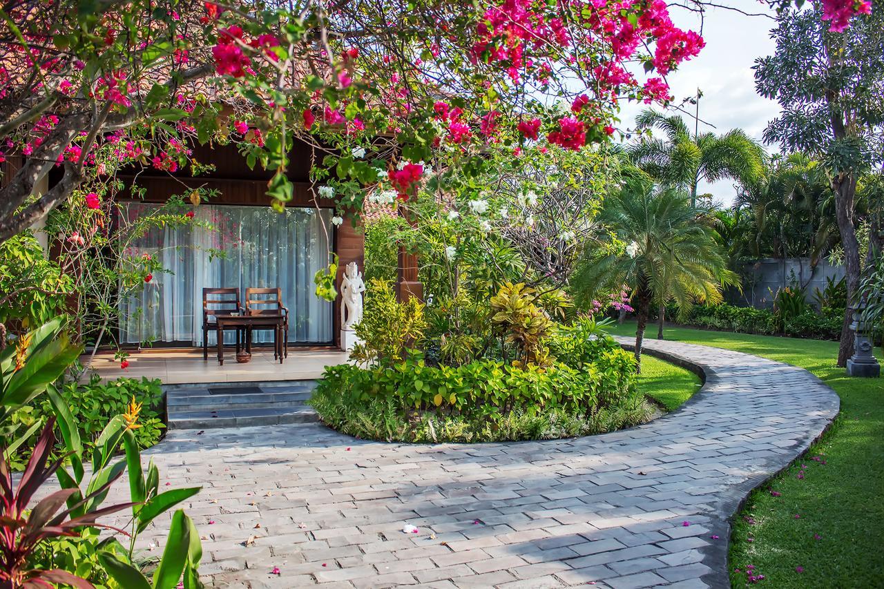 Adi Assri And Resort Pemuteran (Bali)
